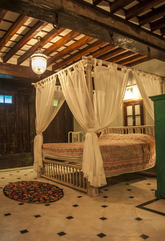โดเธีย ฮาเวลี Hotel อาเมดาบัด ห้อง รูปภาพ